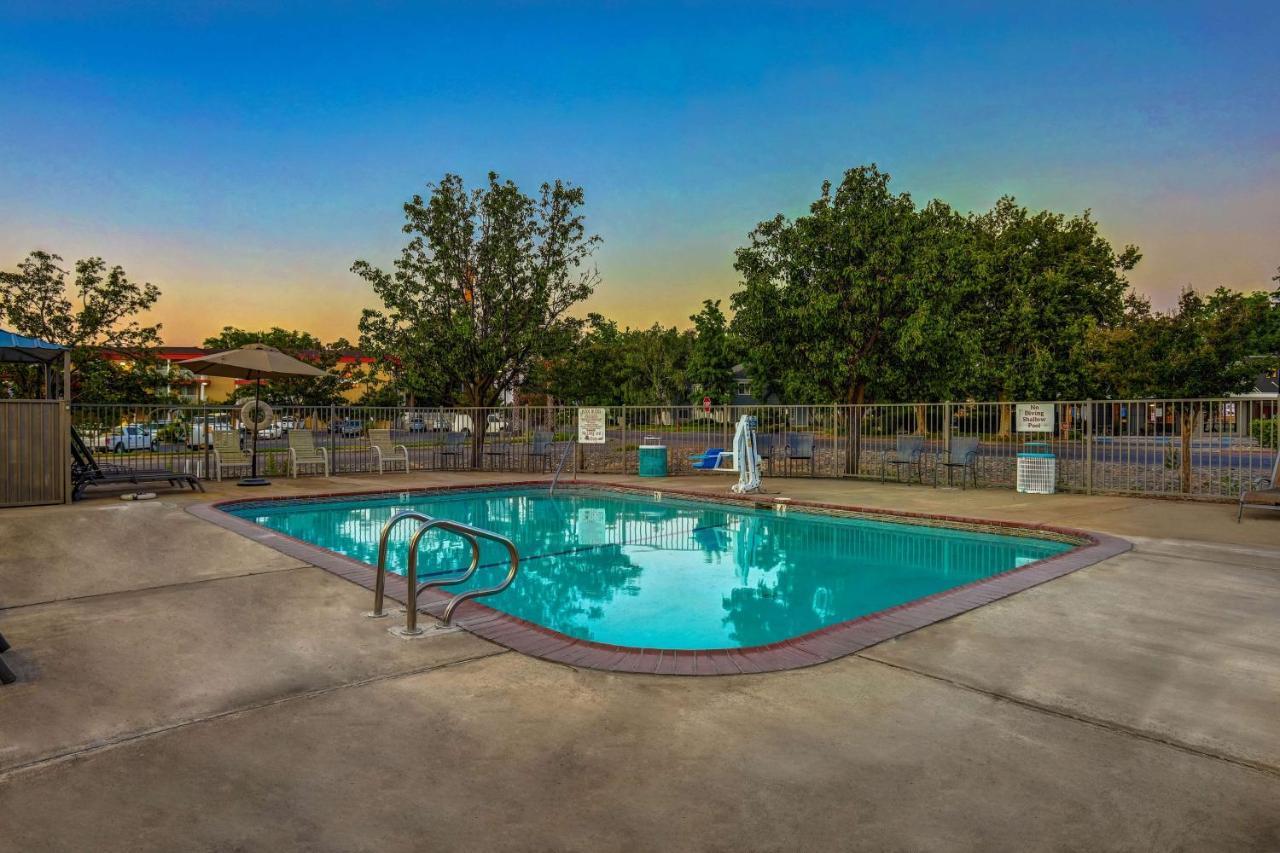 Motel 6-Red Bluff, Ca Bagian luar foto